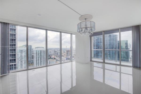 Icon Brickell Tower 1, 475 Brickell Ave #4315, Miami, Florida 33131, image 2