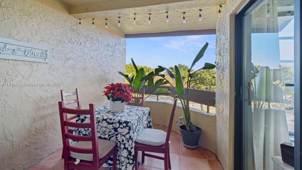 Kenland Pointe, 9022 SW 123rd Ct #O402, The Crossings, Florida 33186, image 2