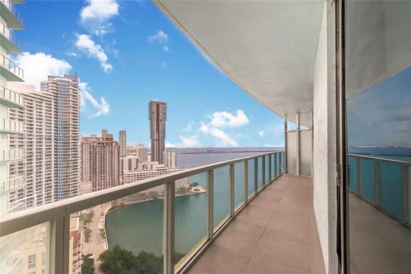 Quantum On The Bay, 1900 N Bayshore Dr #2708, Miami, Florida 33132, image 2