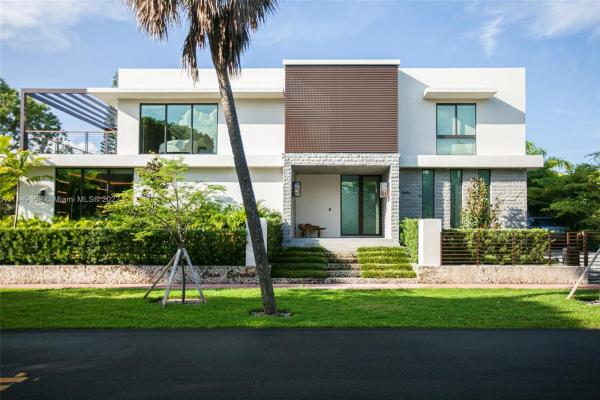 La Gorce Golf, 5288 Alton Rd, Miami Beach, Florida 33140, image 2