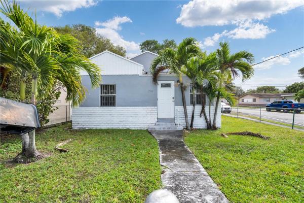 17th Avenue Manor, 1798 NW 46th St, Miami, Florida 33142, image 2