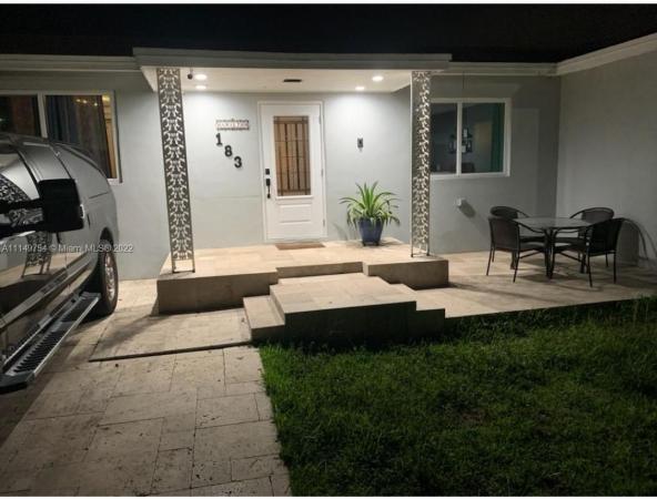 Ponce De Leon, 183 NW 13th St, Homestead, Florida 33030, image 2