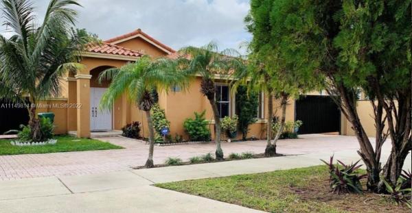 Shoma Homes At Tamiami, 13214 NW 8th St, Tamiami, Florida 33182, image 2