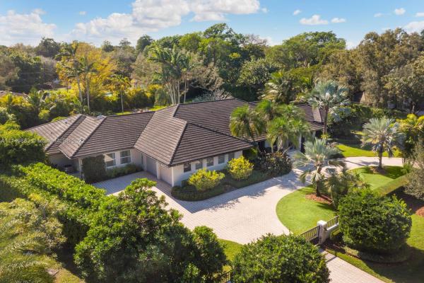 Helms Country Estates, 11040 SW 69th Ave, Pinecrest, Florida 33156, image 2