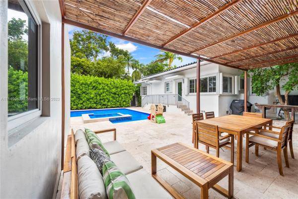 Mid Golf, 3490 Prairie Ave, Miami Beach, Florida 33140, image 1