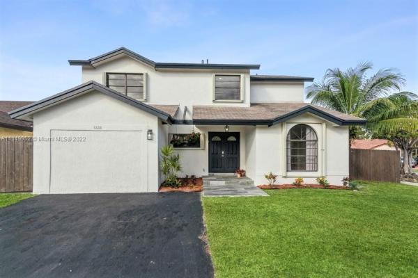 Westwind Lakes, 5630 SW 152nd Ct, Kendall West, Florida 33193, image 2