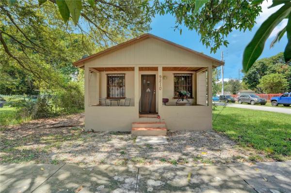 Pinewood Park, 9210 NW 4th Ave, West Little River, Florida 33150, image 2