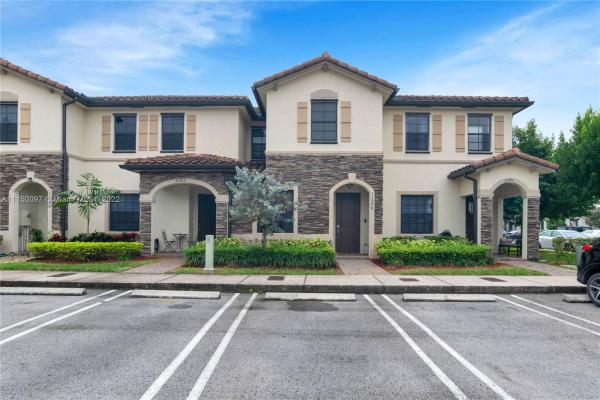 Artesa At Coco Palm Estates, 11586 Sw 248th Ter #11586, Princeton, Florida 33032, image 2