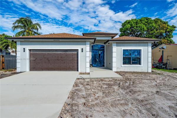 Washington Square, 2213 Funston St, Hollywood, Florida 33020, image 1