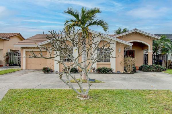 Richmond Homes, 17020 SW 145th Ct, Richmond West, Florida 33177, image 2