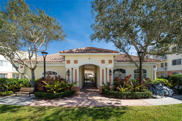 Mezzano At Baywinds, 9833 Baywinds Dr #7305, West Palm Beach, Florida 33411, image 2