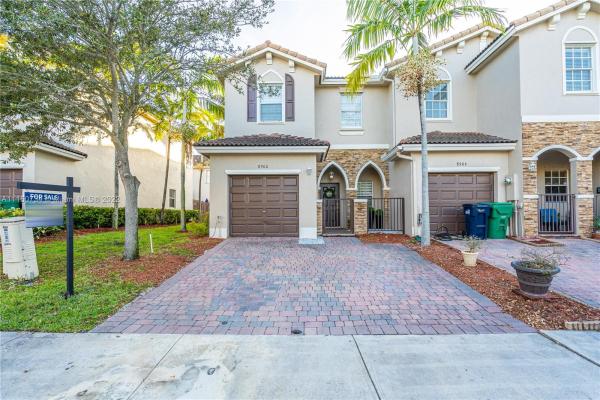 The Cove At Isles Of Bayshore, 8900 SW 224th Ter 0, Cutler Bay, Florida 33190, image 2