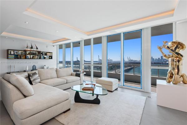 The Bentley Bay South, 520 West Ave #1702, Miami Beach, Florida 33139, image 2