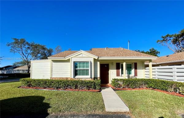 Village Homes At Country Walk, 13719 SW 147th Circle Ln #2-1, Country Walk, Florida 33186, image 2