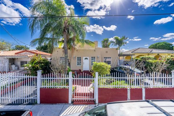 Rogers, 1866 NW 4th St, Miami, Florida 33125, image 2