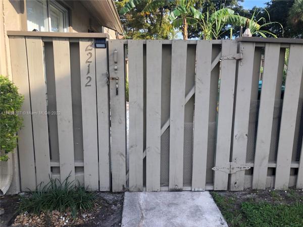 Habitat 2, 2212 NW 59th Way #62-C, Lauderhill, Florida 33313, image 2
