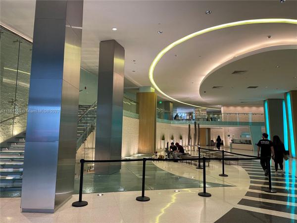 Mint At Riverfront, 92 SW 3rd St #906, Miami, Florida 33130, image 2