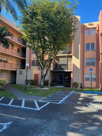 Ramblewood, 13701 Kendale Lakes Cir #B-201, Kendale Lakes, Florida 33183, image 2