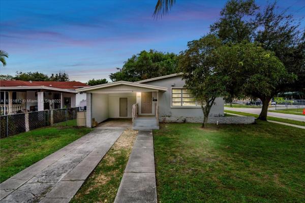 Allocca, 500 NE 139th St, North Miami, Florida 33161, image 2