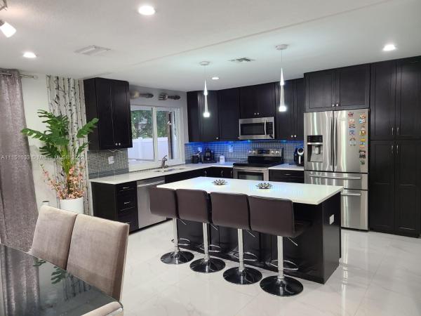 Driftwood Estates, 7791 NW 38th St, Davie, Florida 33024, image 2