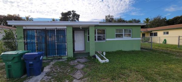 Biscayne Homes, 810 NW 105th St, Pinewood, Florida 33150, image 1