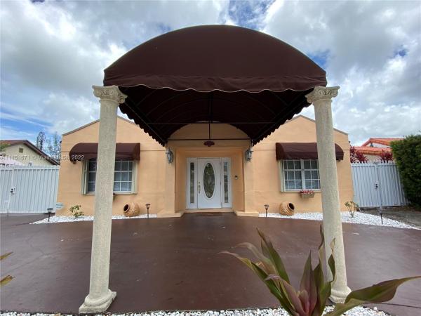 Essex Village, 721 NE 3rd Pl, Hialeah, Florida 33010, image 1