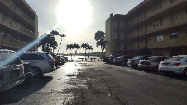 Royal Oaks, 445 NE 195th St #325, Ives Estates, Florida 33179, image 1