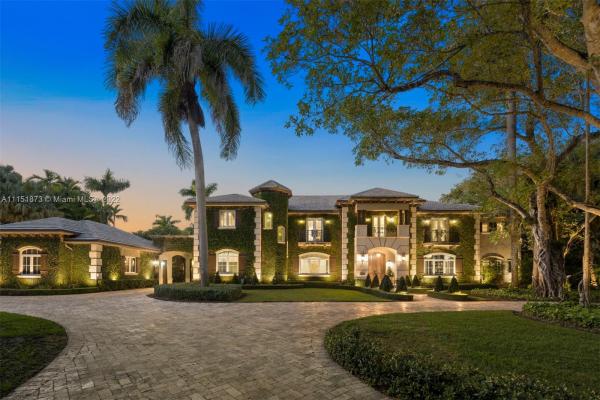 8560 SW 52nd Ave, Unincorporated Dade County, Florida 33143, image 2