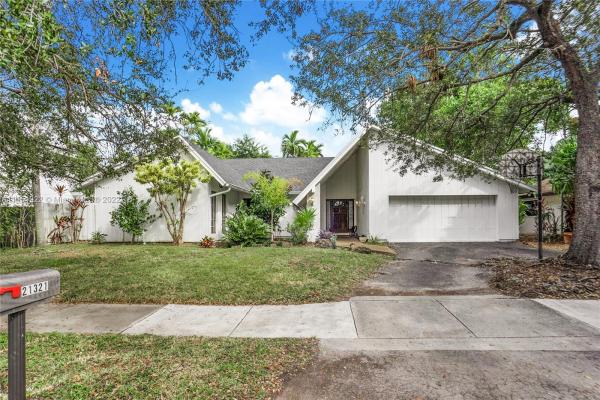Forest Estates, 21321 NE 23rd Ave, Ojus, Florida 33180, image 2