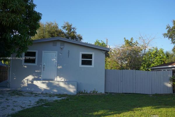 The Tropics, 3021 NW 95th St, West Little River, Florida 33147, image 2