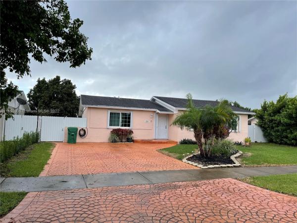 Eureka Manor, 12270 SW 187th St, South Miami Heights, Florida 33177, image 2