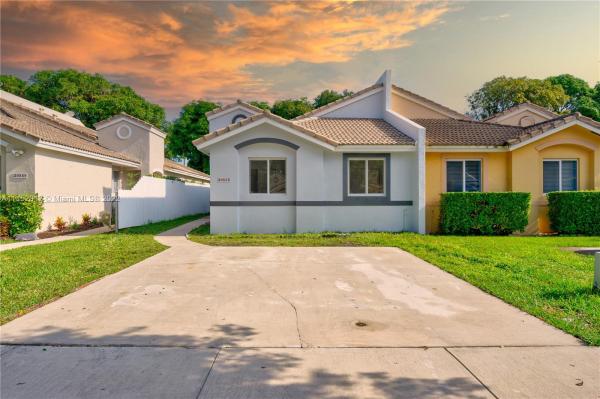 Cutler Dreams, 20555 SW 93rd Ave, Cutler Bay, Florida 33189, image 2