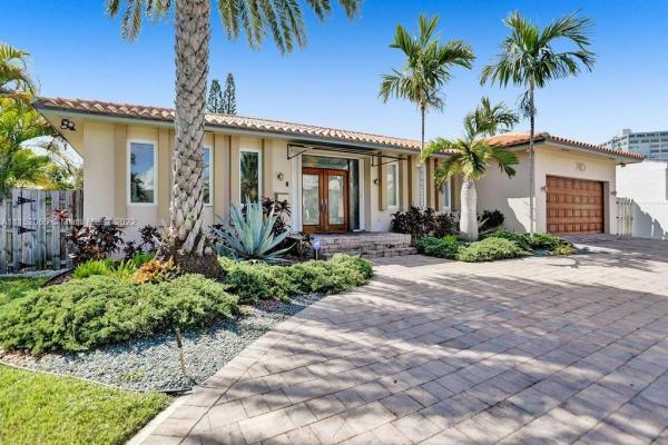 Sans Souci Estates, 2110 NE 122nd St, North Miami, Florida 33181, image 2