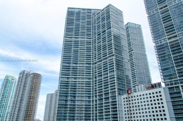 Icon Brickell Tower 1, 475 Brickell Ave #5014, Miami, Florida 33131, image 2