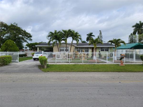 Dixie Estates, 15631 SW 298th Ter, Leisure City, Florida 33033, image 1