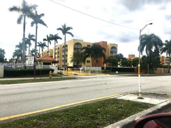 Coral Gate West, 7010 NW 186th St #5-309, Country Club, Florida 33015, image 1