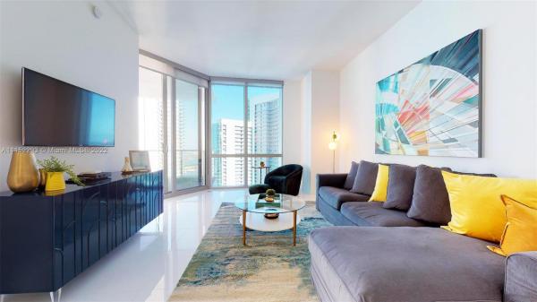 Paramount Miami Worldcenter, 851 NE 1st Ave #4105, Miami, Florida 33132, image 2