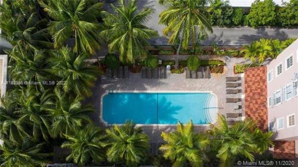 Regent Park At Young Circle, 1900 Van Buren St #110B, Hollywood, Florida 33020, image 2