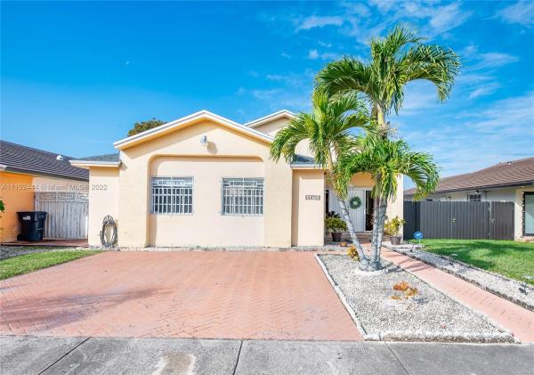 Kendale Lakes No HOA, 5370 SW 144th Ave, Kendale Lakes, Florida 33175, image 2