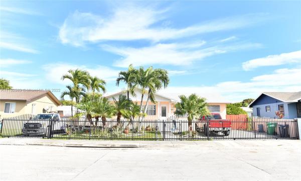 Goulds No HOA, 22035 SW 113th Pl, Goulds, Florida 33170, image 2