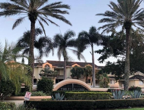 The Sterling Villages Of Palm Beach Lakes, 13212 Glenmoor Dr, West Palm Beach, Florida 33409, image 2