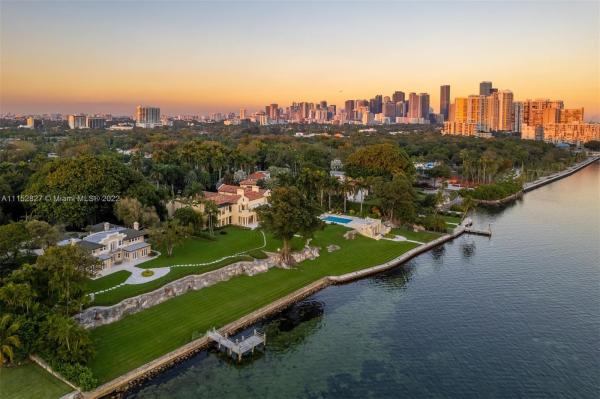Brickells Flagler, 3031 Brickell Ave, Miami, Florida 33129, image 1