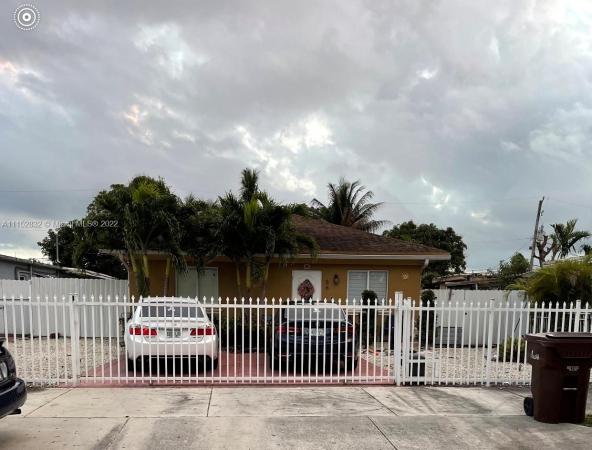 56 E 48th St, Hialeah, Florida 33013, image 1