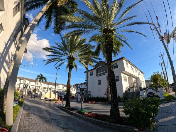 Mystic Place, 925 NW 82nd Ave #213-A, Fountainebleau, Florida 33126, image 2