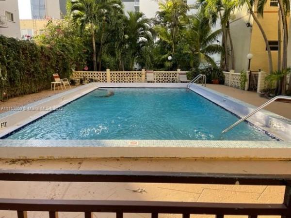 Riviera Towers, 600 NE 25th St #33, Miami, Florida 33137, image 2