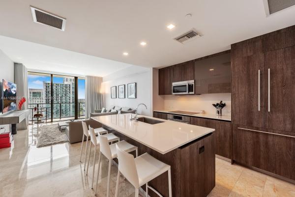 Reach Brickell City Centre, 68 SE 6th St #1806, Miami, Florida 33131, image 2