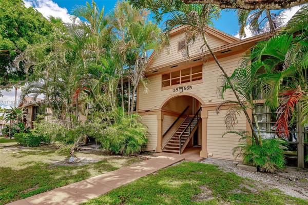 Countryside Village, 18965 NW 62nd Ave #208, Country Club, Florida 33015, image 2