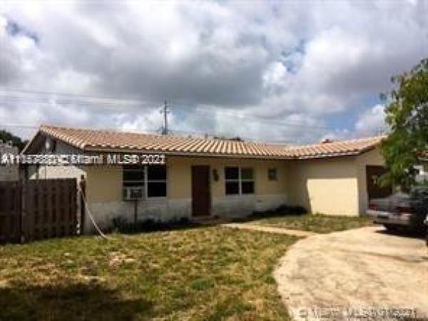 8 Forest Hills Ln, Boca Raton, Florida 33431, image 1