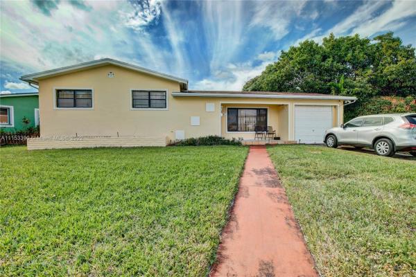 Norwood, 1100 NW 193rd St, Miami Gardens, Florida 33169, image 2