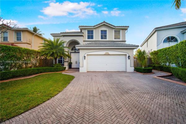 4342 SW 161st Pl, Unincorporated Dade County, Florida 33185, image 2
